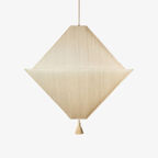 Lantern_Pyramid_Large_Studio_01