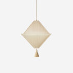 Lantern_Pyramid_Small_Studio_01